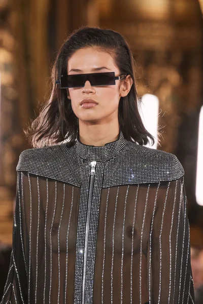 Look 244